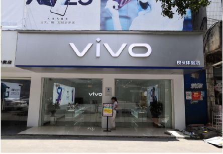 镇雄}做一个门店面广告招牌需要多少钱？