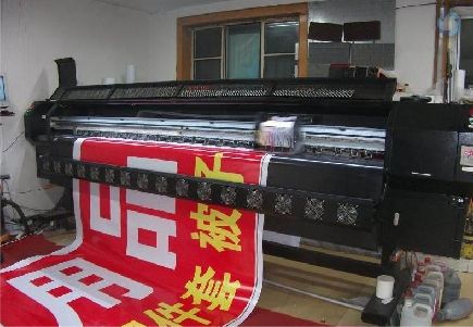 镇雄喷绘广告分辨率是多少？